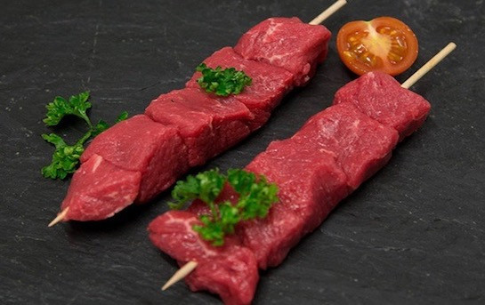 Brochettes d'agneau marinade thym romarin