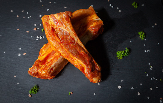 Travers de porc marinés