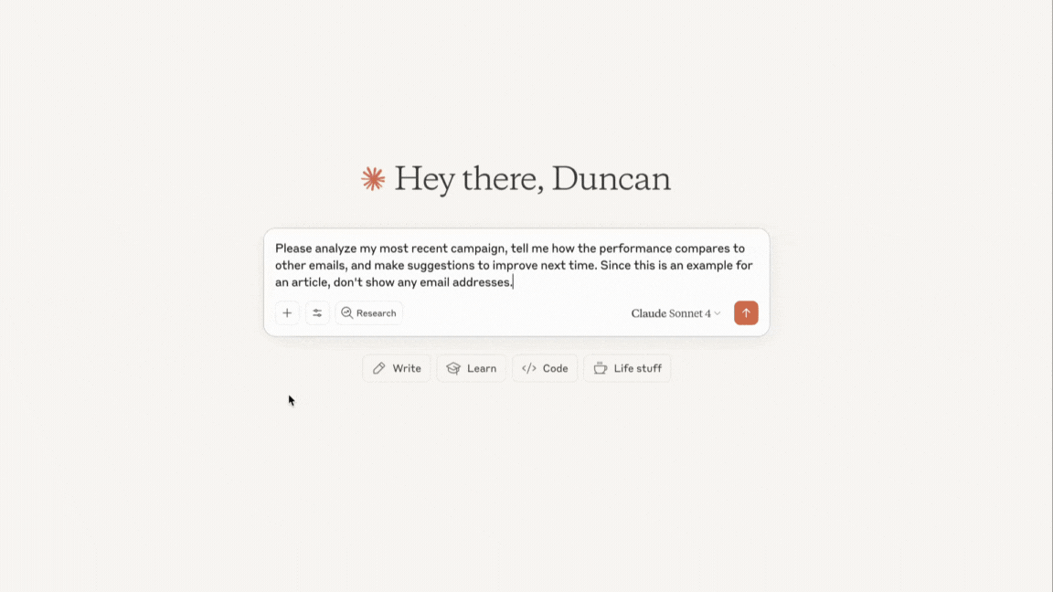 GIF przedstawiający proces wykorzystania serwera MCP MailerLite w Claude do analizy ostatniej kampanii.