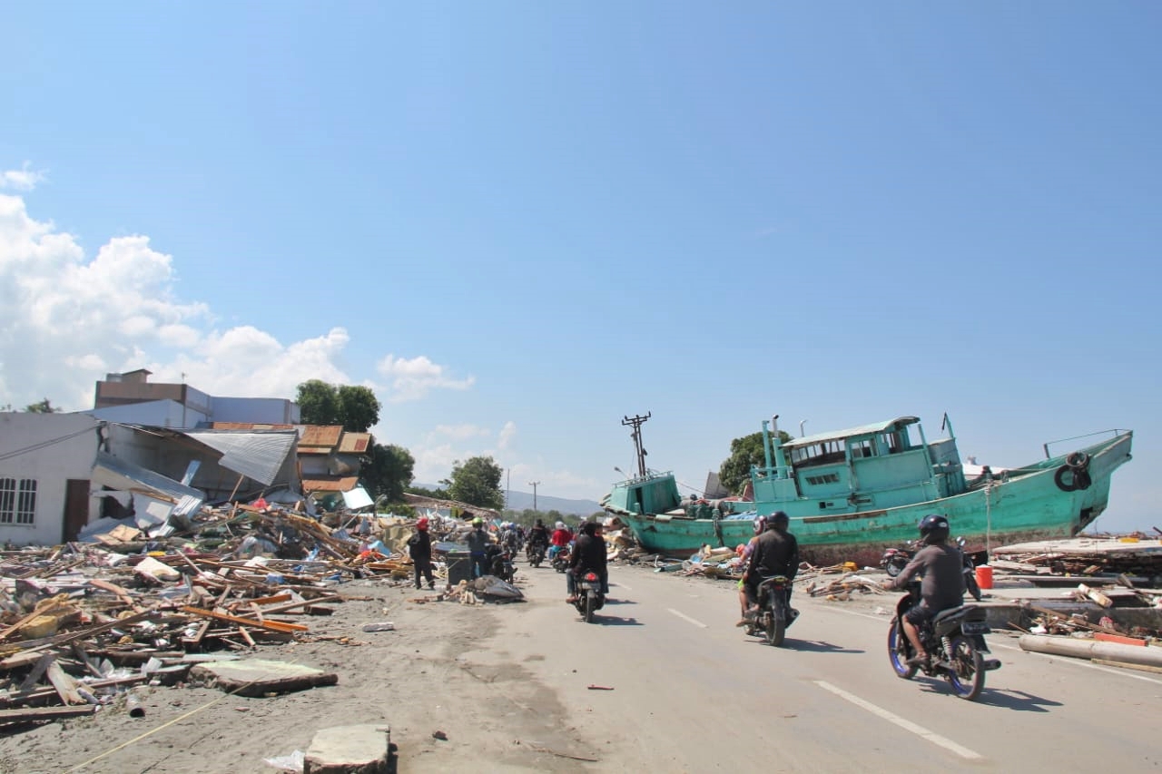 2018 10 sulawesi help 1