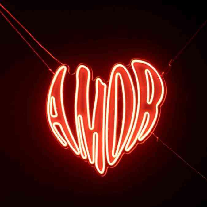 Amor X Naos