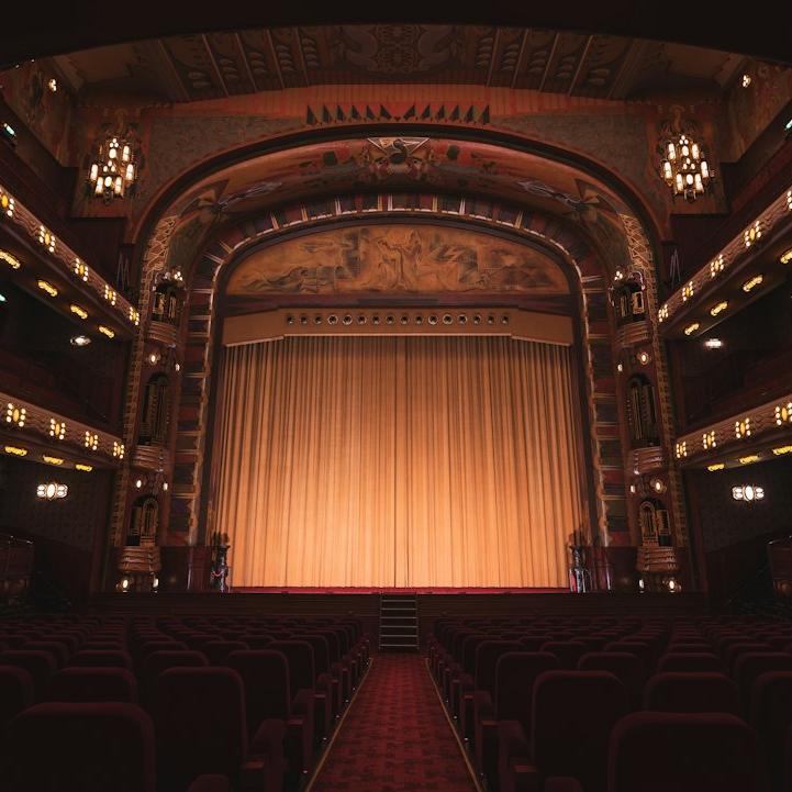 Il Teatro Valle riapre e torna alla collettività