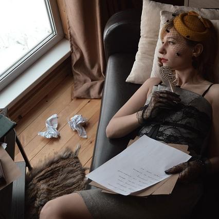 Alda Merini. Una donna sospesa tra il dolore e la gioia