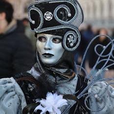 Il Carnevale Romano. Aperitivo con l’attore e la storica dell’arte