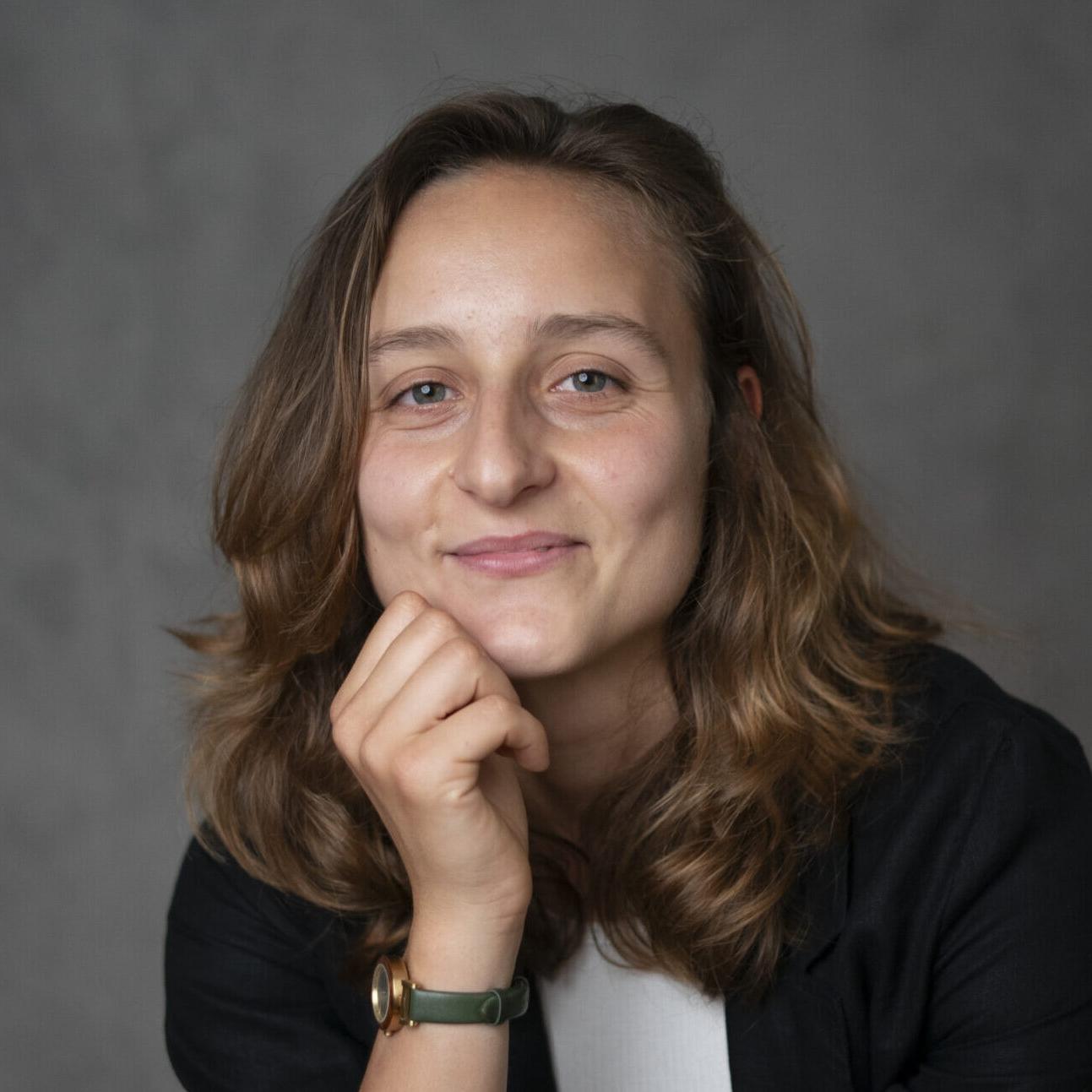 Andreaa Simionel, "La ragazza d'aria" - con Valentina Farinaccio