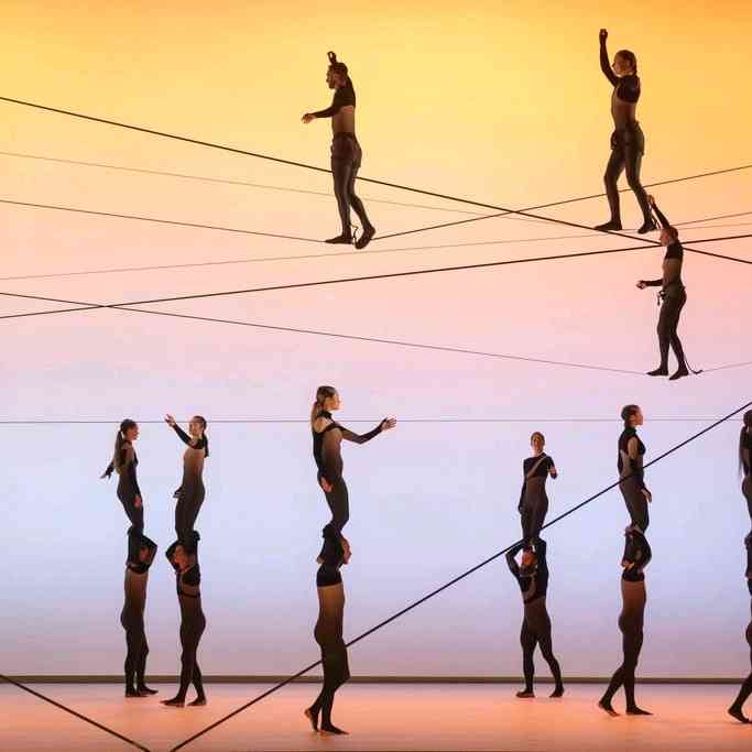 Rachid Ouramdane/Ballet du Grand Théatre de Gèneve - "Outsider"