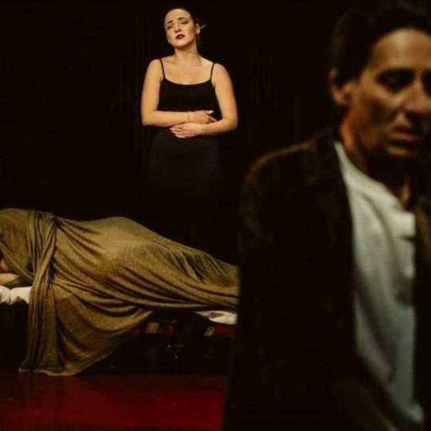 IL BACIO DELLA DONNA RAGNO