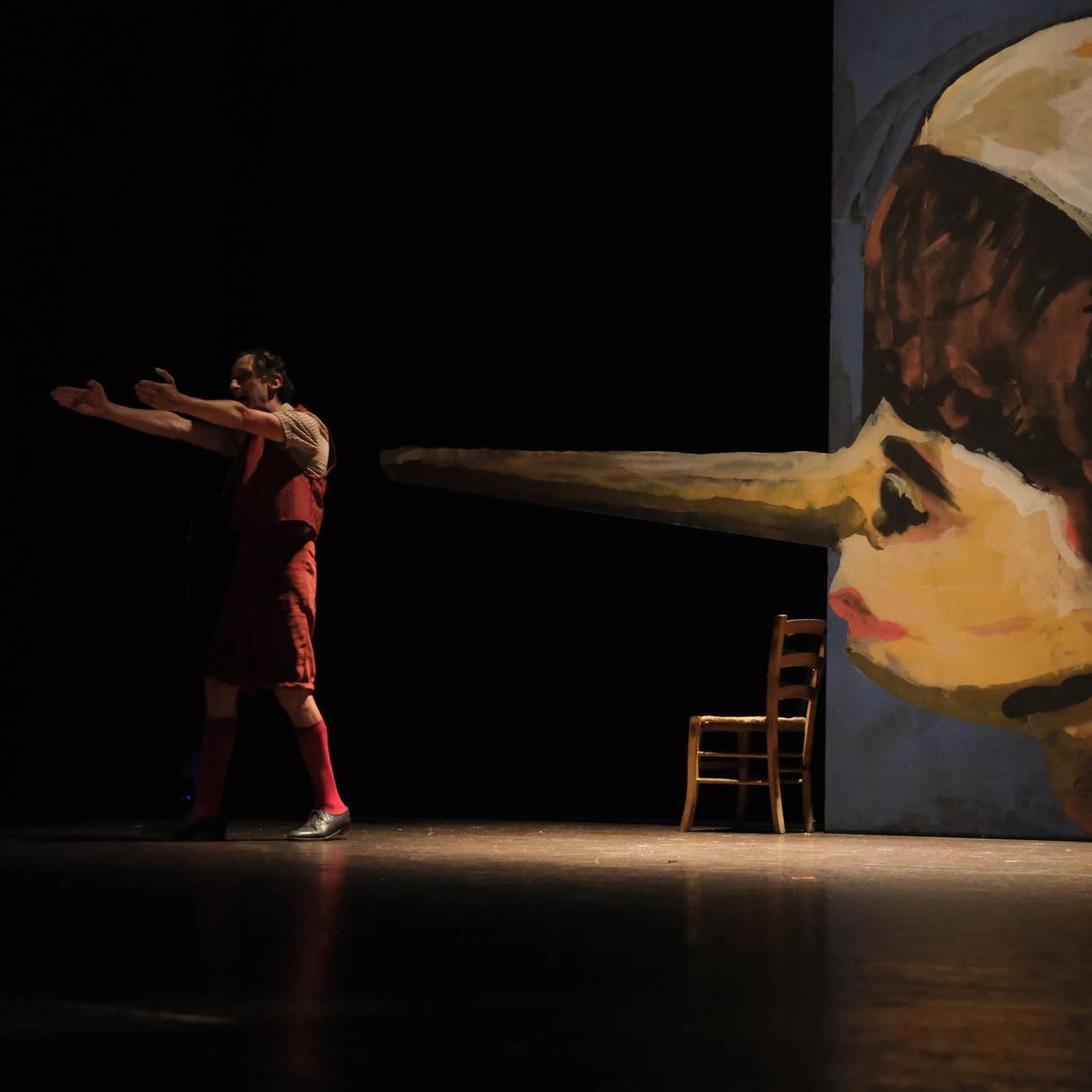 Teatro Patologico - Pinocchio: una favola alla rovescia