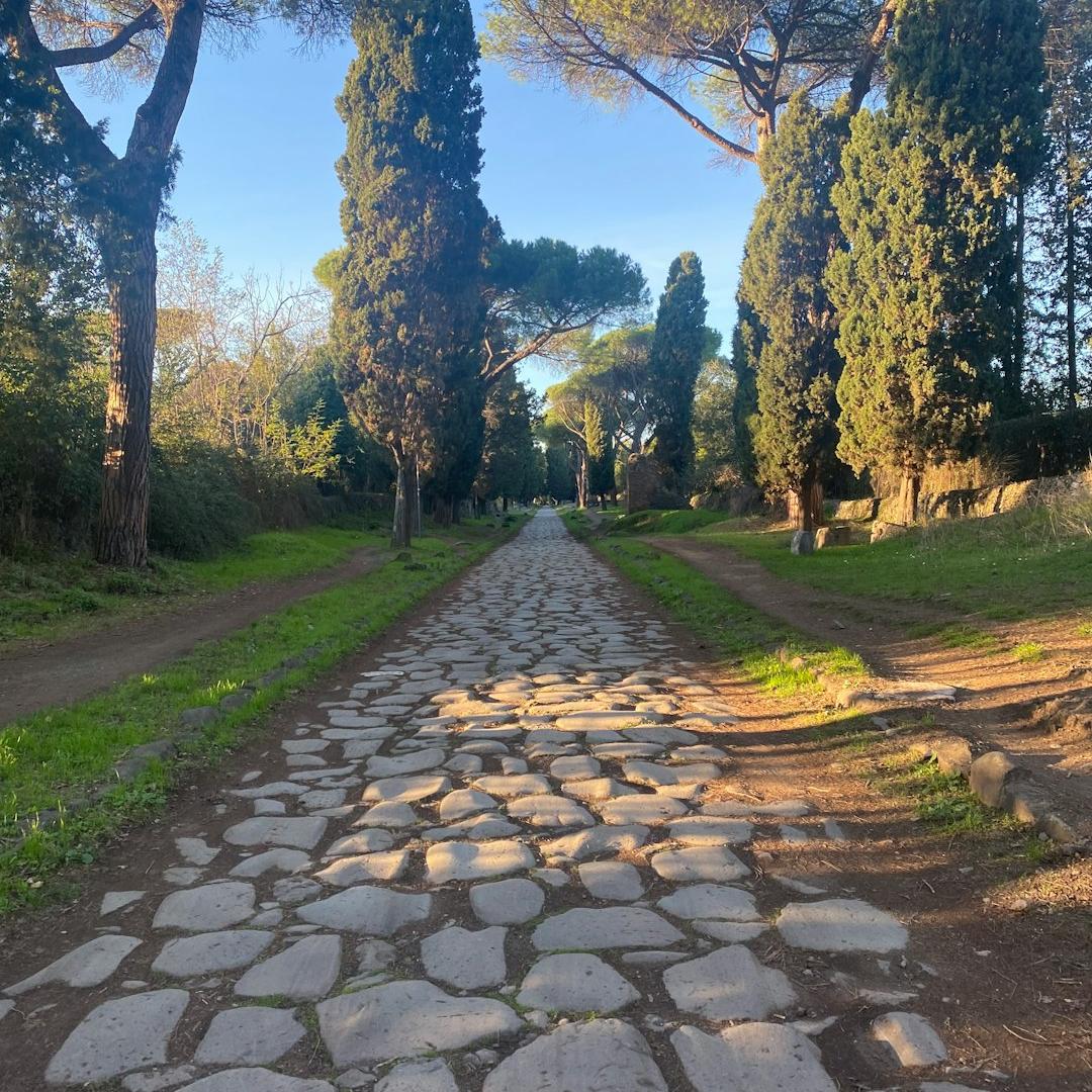 Passeggiata sulla via Appia Antica