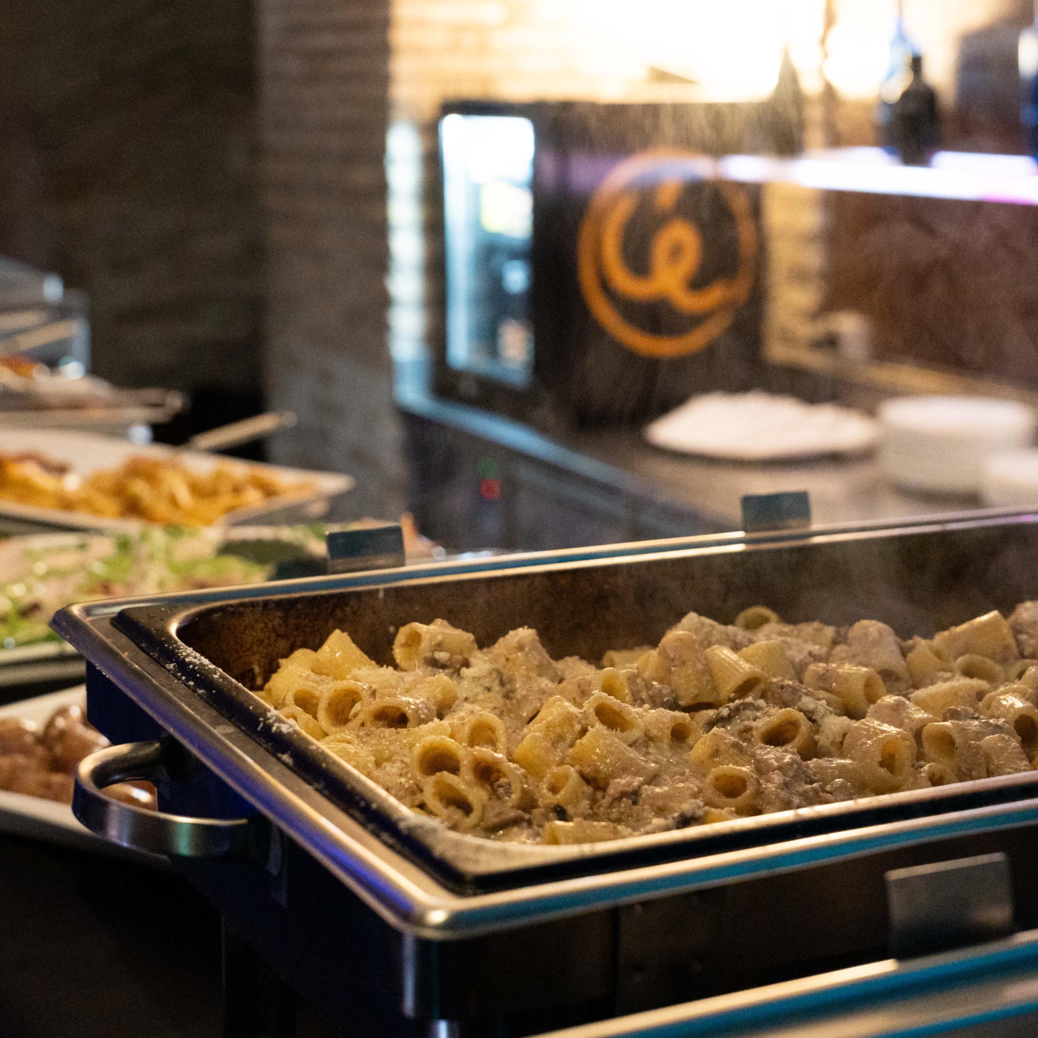 APERICENA BUFFET ILLIMITATO
