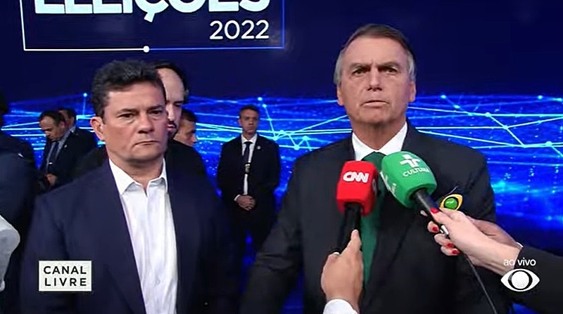 Presidente Jair Bolsonaro e o senador eleito Sérgio Moro após debate na Band (Foto: Reprodução)