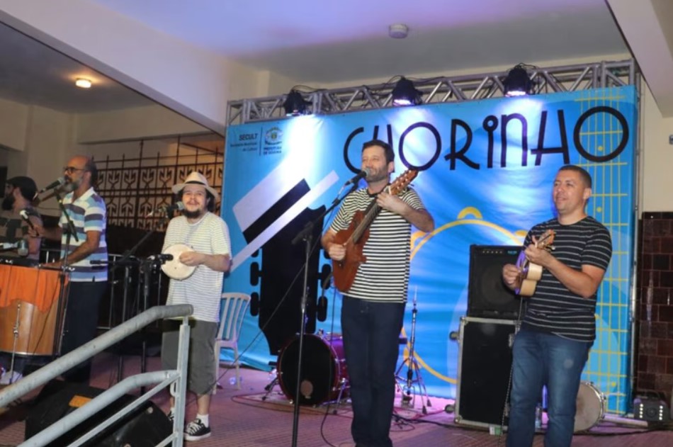 Fim de semana em Goiânia tem mais uma edição do Chorinho, com participação de Lucas Borges