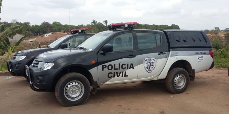 Bebê perde a vida após pais negarem atendimento médico e o levarem a curandeiro, diz polícia