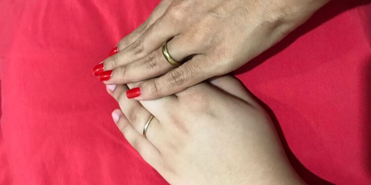 Casamento comunitário LBTQIA+ tem inscrições prorrogadas