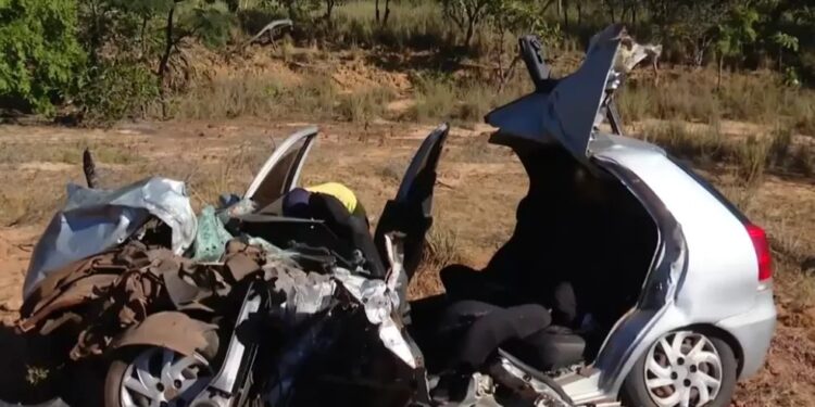 Veículos batem de frente na MA-034 deixando quatro pessoas sem vida