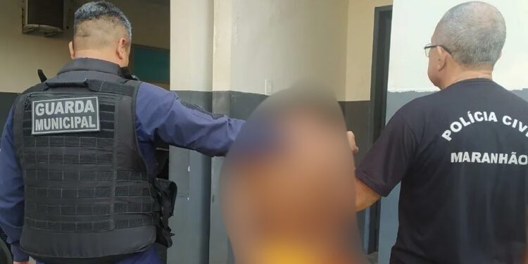 Pai é preso em flagrante após espancar filha com cabo de vassoura no MA