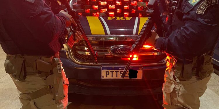 PRF apreende quase 80 quilos de drogas em rodovias do Maranhão