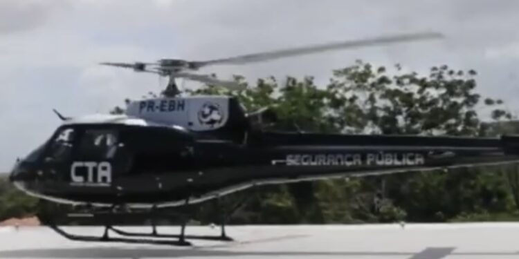 Bispo realiza voo abençoando São Luís