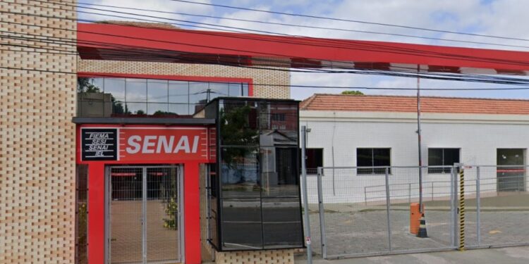 Abertas inscrições para seletivo do SENAI com salários de até R$ 3,6 mil