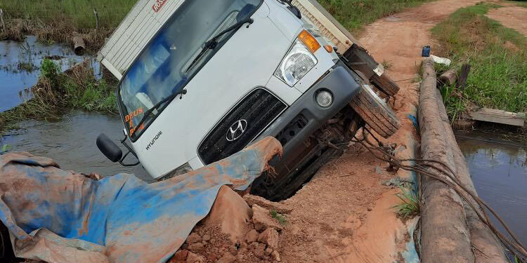 Falta de infraestrutura em ponte provoca acidentes em Buritirana