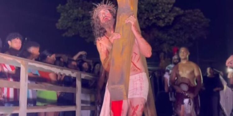 Via Sacra reúne milhares de fiéis no Maranhão