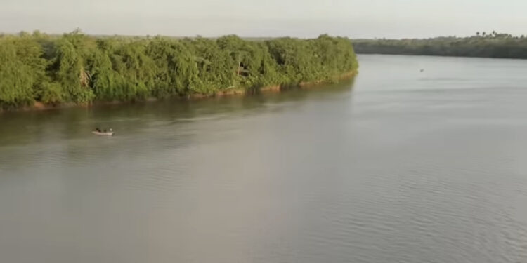 Jovem desaparece após mergulhar no Rio Itapecuru em Rosário