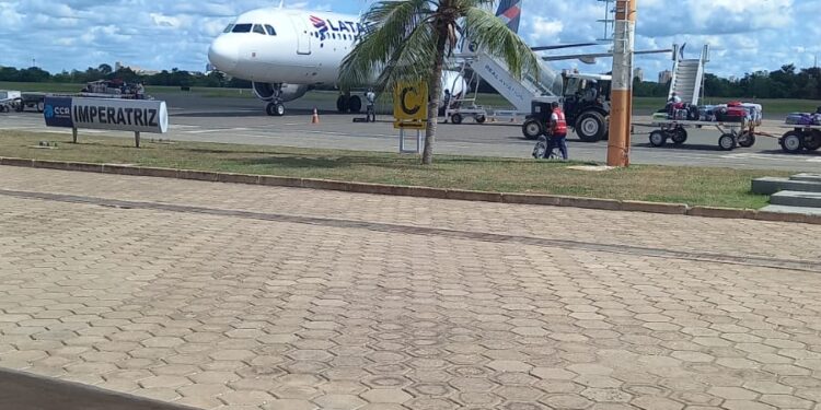 Aeroporto de Imperatriz recebe prêmio de Melhor Aeroporto Regional do Nordeste