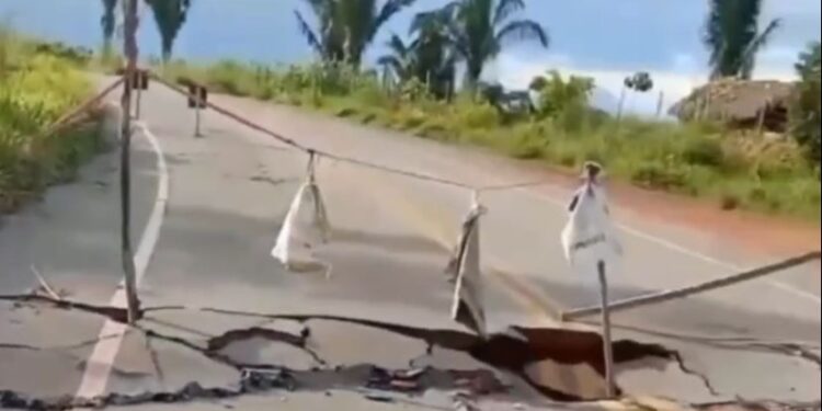 Trecho da MA-119 é interditado após asfalto ceder