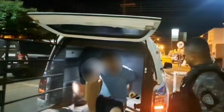 Dupla é presa em Imperatriz após roubar e fazer família refém em Açailândia