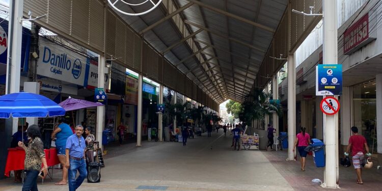 Saiba os horários de funcionamento das lojas do Calçadão de Imperatriz durante o Carnaval