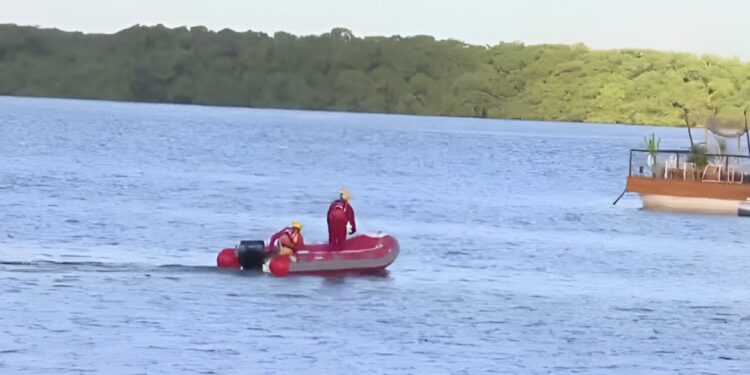 Bombeiros retomam buscas por médico de João Lisboa que desapareceu em praia de João Pessoa