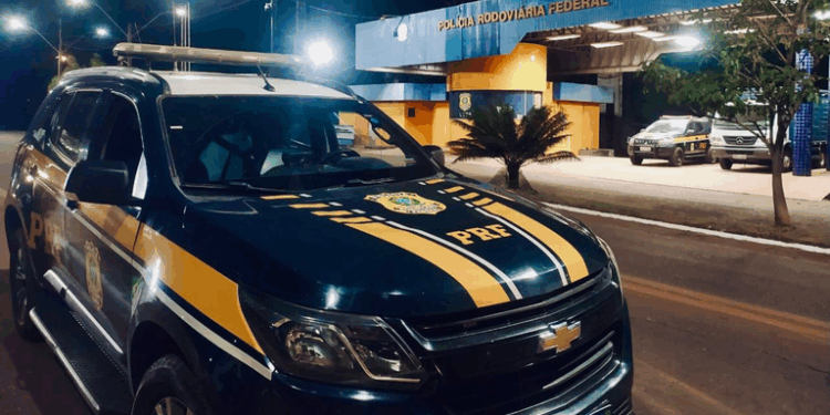 Equipe da PRF é vítima de emboscada na BR-010 em Imperatriz