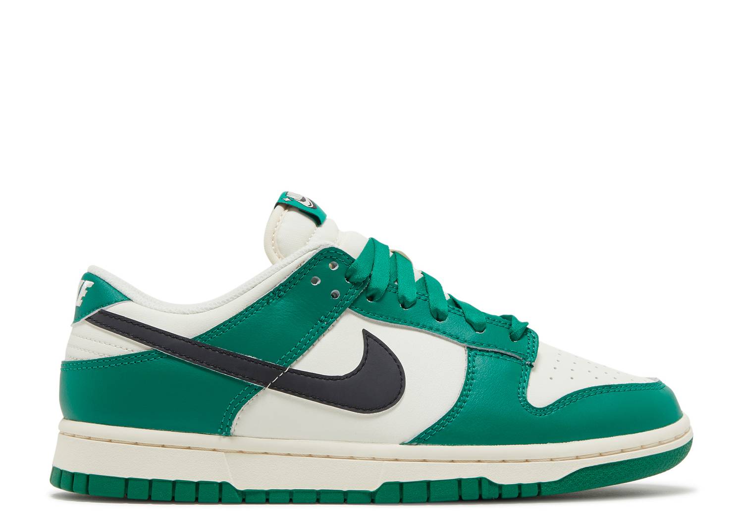 nike-dunk-low-lottery-pack-malachite-green