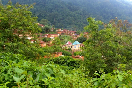 Village sur la montagne