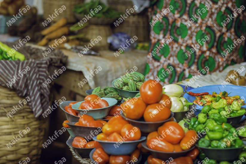 Marchandise de légume exposé au marché