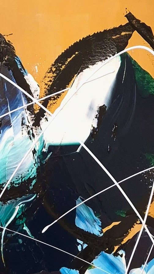 Never alone - medie 8