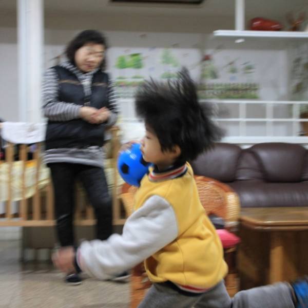 這張是無意中的傑作,頭髮會飛起來