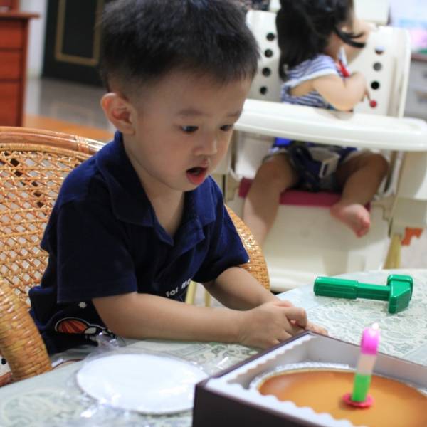 2歲了,生日快樂