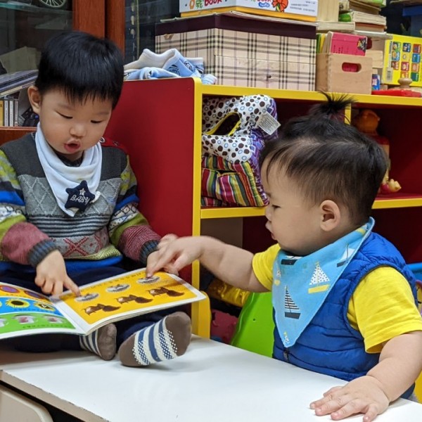 教弟弟認識圖片