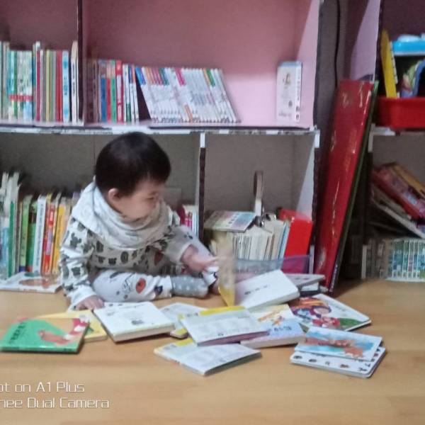 珊庭1歲0個月