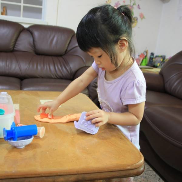 玩黏土學習壓壓看