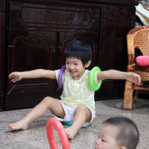 林宇霆2歲8個月