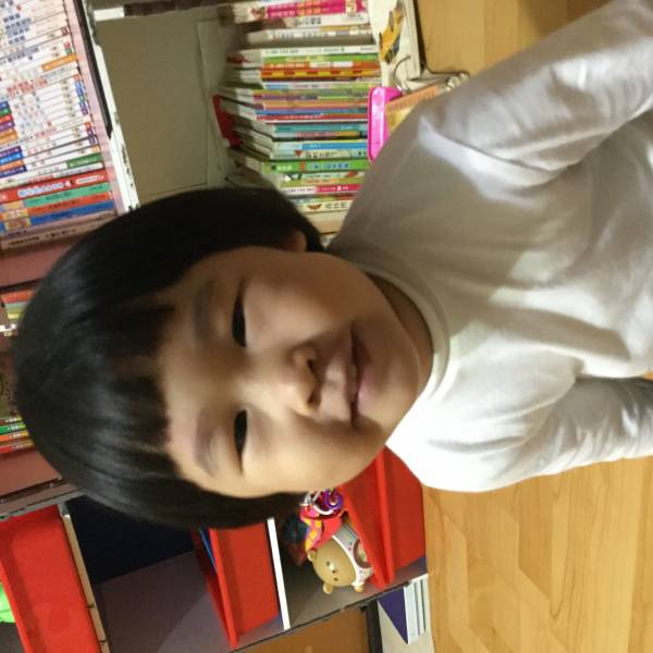 爰爰2歲10個月
