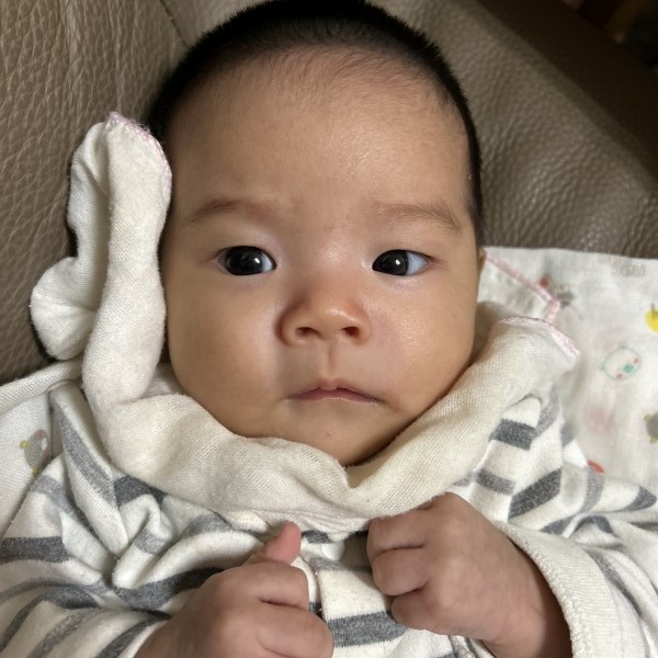 喬允2個月