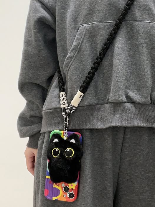 00-62221 毛絨黑貓手機掛繩 - 2/26