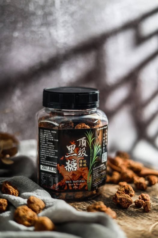 R3 20-63210 台南關山飛龍 100%白甘蔗龍眼木材燒無毒農業黑糖 250g