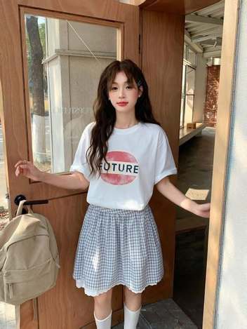 37-6651 冰爽棉FUTURE 韓版Tee