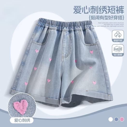 03-714 女童牛仔刺繡短褲