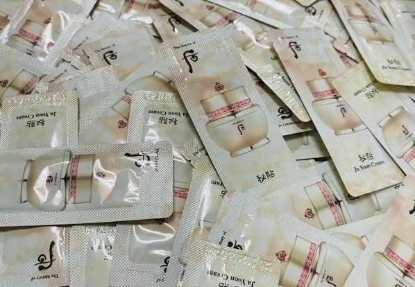R*420 韓國 WHOO 重生秘貼光澤霜