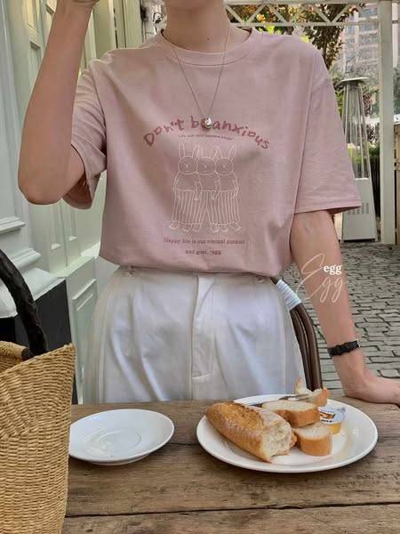 425 EGG家 俏皮兔棉質T